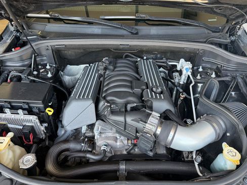 Used 2016 Jeep Grand Cherokee SRT AWD/4WD image 16