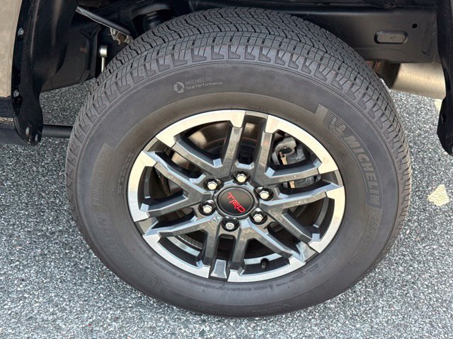 Used 2025 Toyota Tacoma TRD Sport AWD/4WD image 22