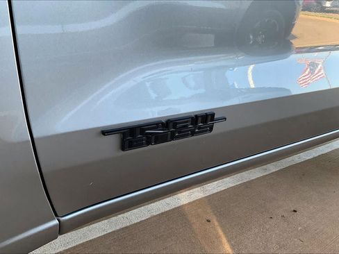 Used 2026 Chevrolet Colorado Trail Boss AWD/4WD image 11