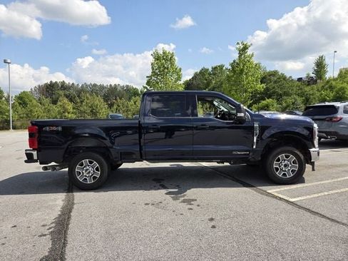 Used 2024 Ford F250 Lariat AWD/4WD image 8