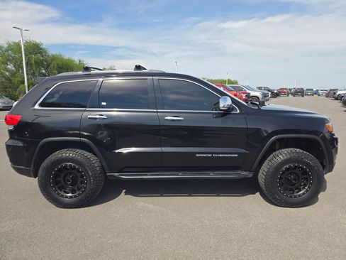 Used 2014 Jeep Grand Cherokee Limited w/ Luxury Group II AWD/4WD image 2