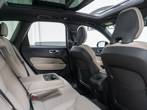 New 2026 Volvo XC60 B5 Plus w/ Climate Package AWD/4WD image 23