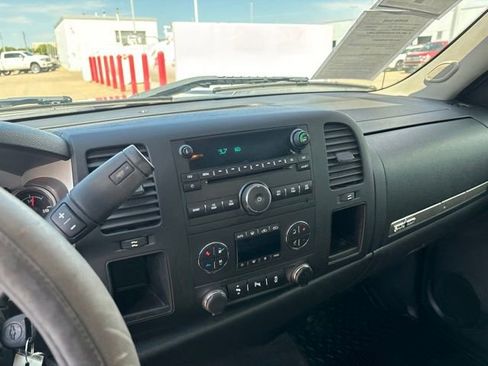 Used 2013 Chevrolet Silverado 1500 LT RWD image 7