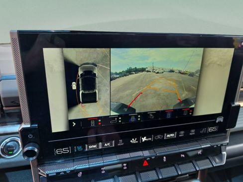 Used 2024 GMC Hummer EV 2X w/ Extreme Off-Road Package AWD/4WD image 27