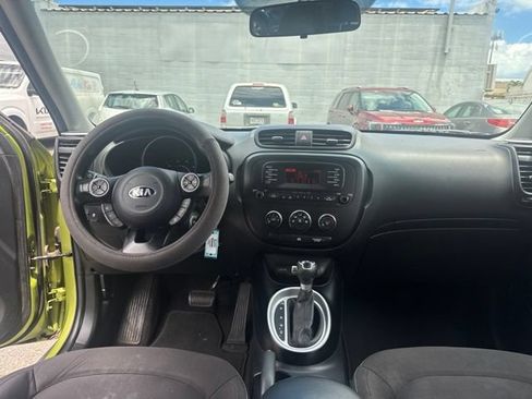 Used 2015 Kia Soul FWD image 16