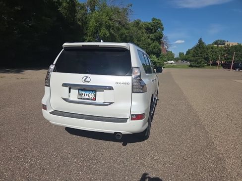 Used 2016 Lexus GX 460 Luxury AWD/4WD image 16