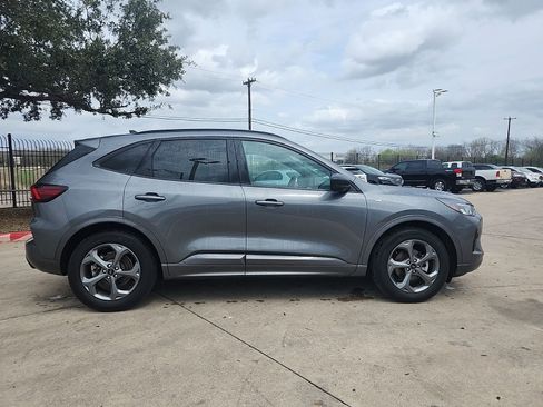 Used 2024 Ford Escape ST-Line w/ Cold Weather Package FWD image 2