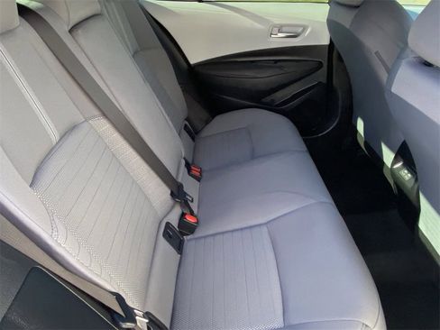 Certified 2025 Toyota Corolla SE image 16