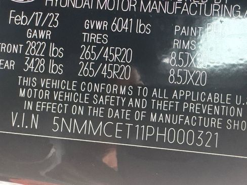 Used 2023 Genesis Electrified GV70 Advanced image 33