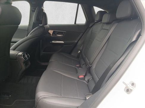 Certified 2026 Mercedes-Benz GLC 300 image 17