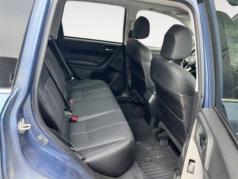 Used 2017 Subaru Forester 2.0XT Touring image 14