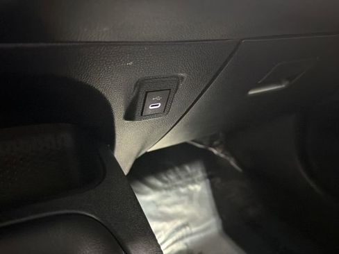 Used 2024 Toyota Corolla LE FWD image 18