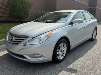 Used 2013 Hyundai Sonata GLS w/ Popular Equipment Pkg image 1