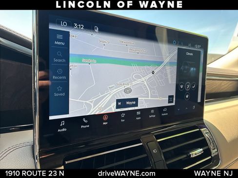 Certified 2024 Lincoln Navigator Reserve AWD/4WD image 20