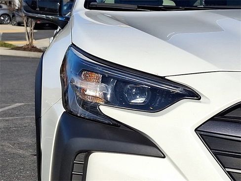 Certified 2024 Subaru Outback Limited image 9