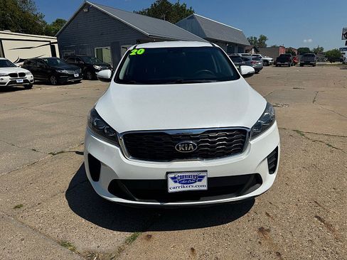 Used 2020 Kia Sorento LX FWD image 7