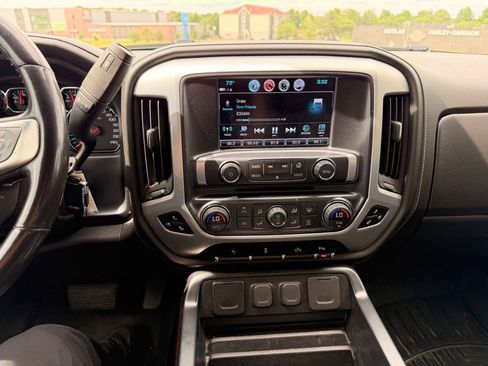 Used 2018 GMC Sierra 1500 SLT w/ SLT Premium Package RWD image 18