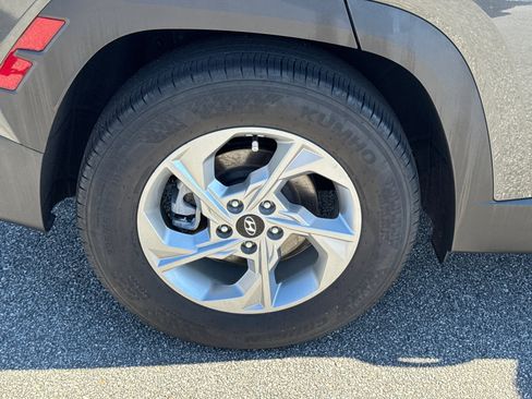 Certified 2023 Hyundai Tucson SE image 17