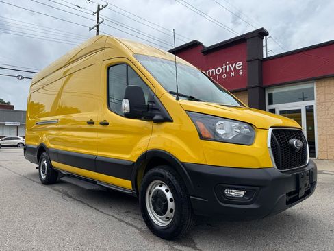 Used 2022 Ford Transit 250 148 High Roof Extended w/ Parcel Delivery Package RWD image 2