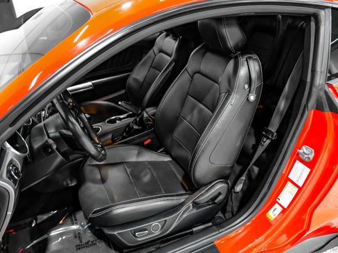 Used 2018 Ford Mustang GT Premium RWD image 25