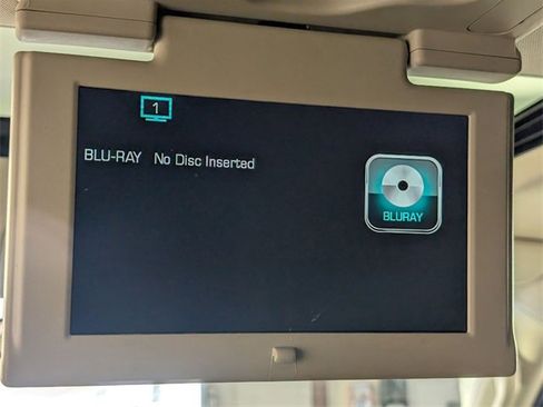 Used 2018 GMC Yukon SLT w/ Premium Edition image 27