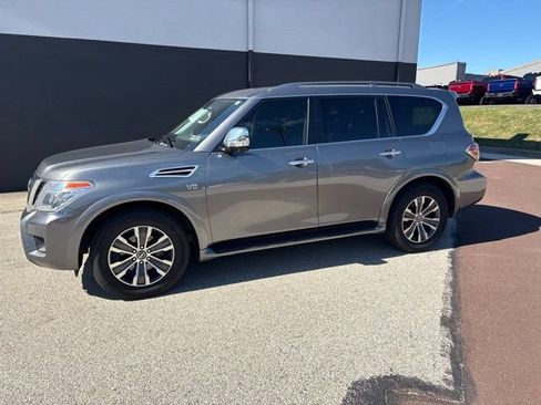 Used 2018 Nissan Armada SL w/ Moonroof Package AWD/4WD image 5