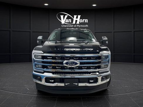 Used 2023 Ford F350 Lariat w/ Lariat Ultimate Package AWD/4WD image 9