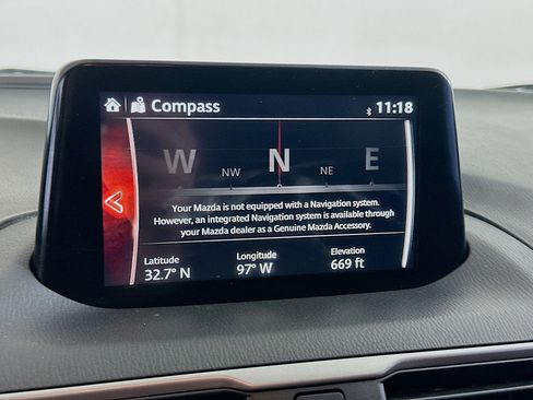 Used 2017 MAZDA MAZDA3 Sport image 22