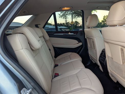 Used 2018 Mercedes-Benz GLE 350 4MATIC image 24