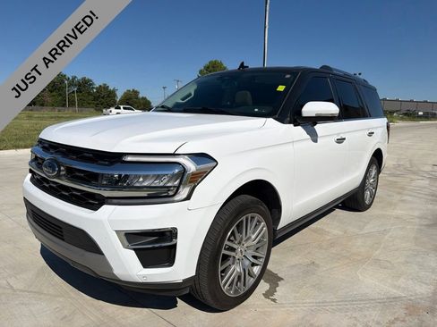 Used 2023 Ford Expedition Limited RWD image 1