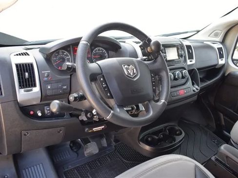 Used 2018 RAM ProMaster 1500 w/ Mopar Trailer Tow Group FWD image 3