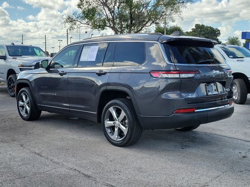 Used 2022 Jeep Grand Cherokee L Limited AWD/4WD image 5