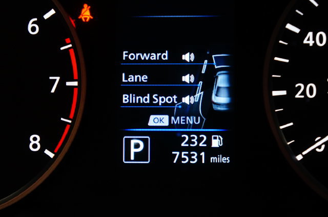 Certified 2025 Nissan Sentra S FWD image 17