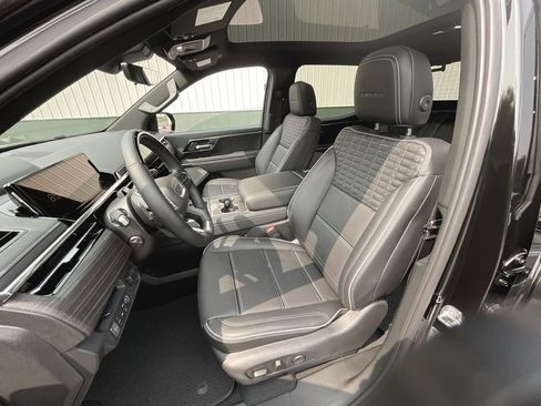 New 2025 GMC Sierra EV Denali image 26