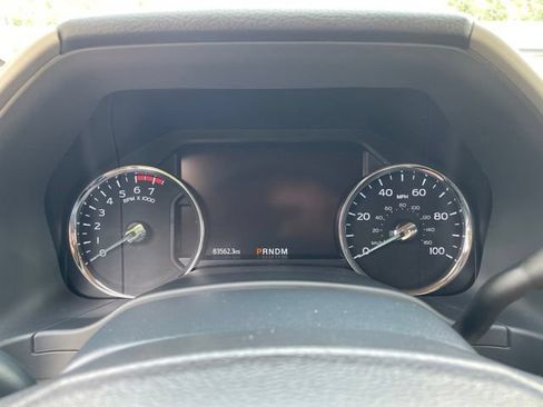 Used 2022 Ford F250 Lariat w/ Tremor Off-Road Package AWD/4WD image 17