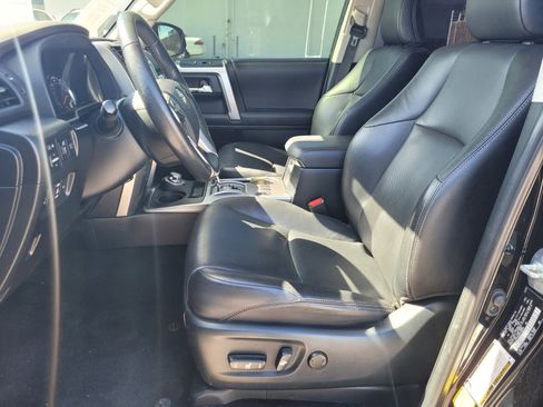 Used 2023 Toyota 4Runner Limited image 15