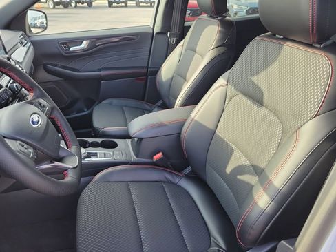 New 2026 Ford Escape ST-Line image 18