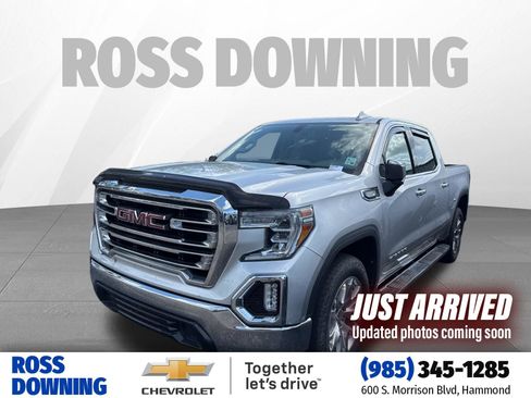 Used 2021 GMC Sierra 1500 SLT image 1