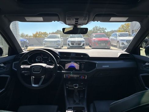 Certified 2025 Audi Q3 2.0T Premium w/ Convenience Package image 19