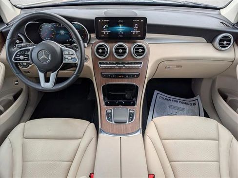 Used 2022 Mercedes-Benz GLC 300 4MATIC image 17