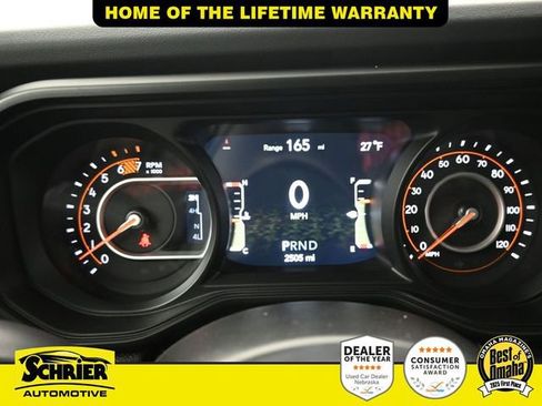 Used 2024 Jeep Wrangler Rubicon w/ Capability Package image 15