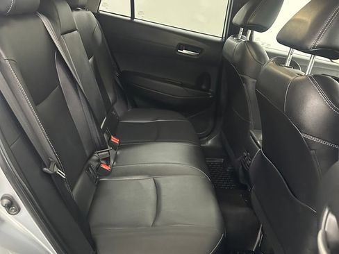 Used 2022 Toyota Corolla Cross XLE AWD/4WD image 28