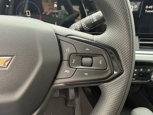 New 2026 Chevrolet Trax LT FWD image 30