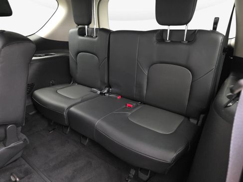 Used 2024 Nissan Armada SV AWD/4WD image 37