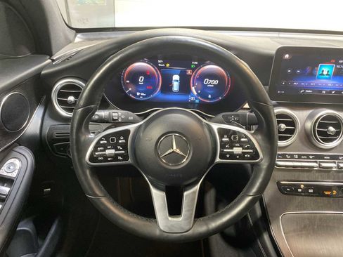 Used 2021 Mercedes-Benz GLC 300 4MATIC image 15