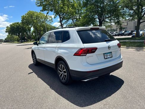 Used 2019 Volkswagen Tiguan SE w/ Panoramic Sunroof Package AWD/4WD image 7