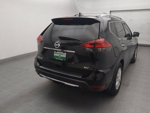Used 2017 Nissan Rogue SV FWD image 7