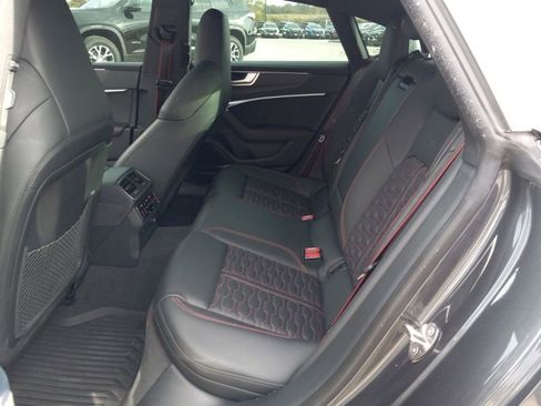 Used 2022 Audi RS 7 Sportback w/ Black Optic Package image 21