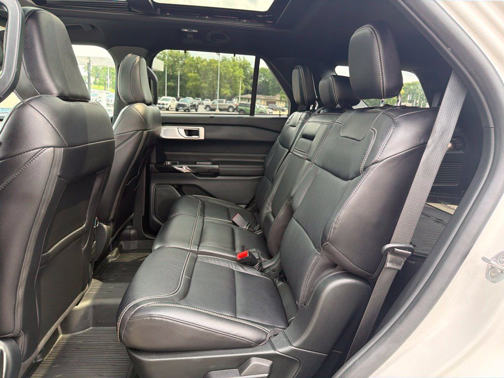 Certified 2023 Ford Explorer ST w/ Technology Package AWD/4WD image 14