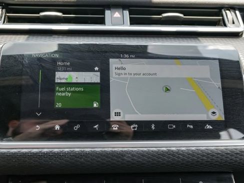 Used 2018 Land Rover Range Rover Velar R-Dynamic SE image 22